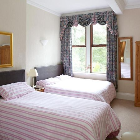 Ilkley Riverside Hotel ภายนอก รูปภาพ