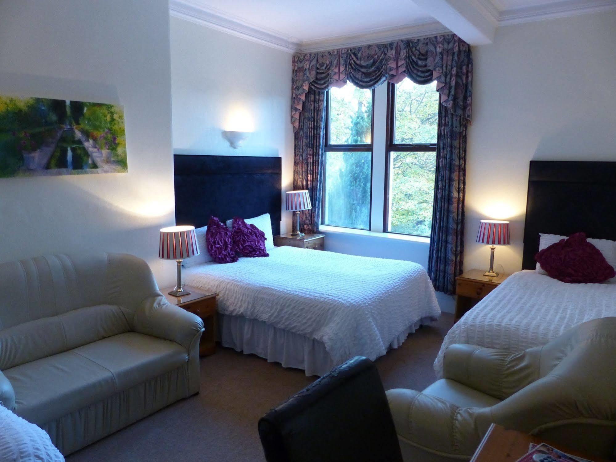 Ilkley Riverside Hotel ภายนอก รูปภาพ